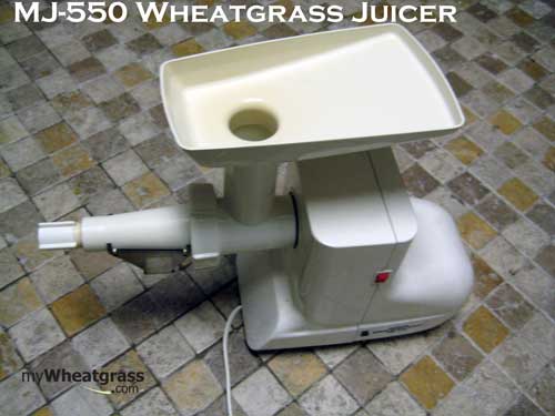 MJ-550 Wheatgrass Juicer